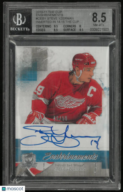2010 UD The Cup Enshrinements Steve Yzerman Auto BGS 8.5 Auto 9 /50