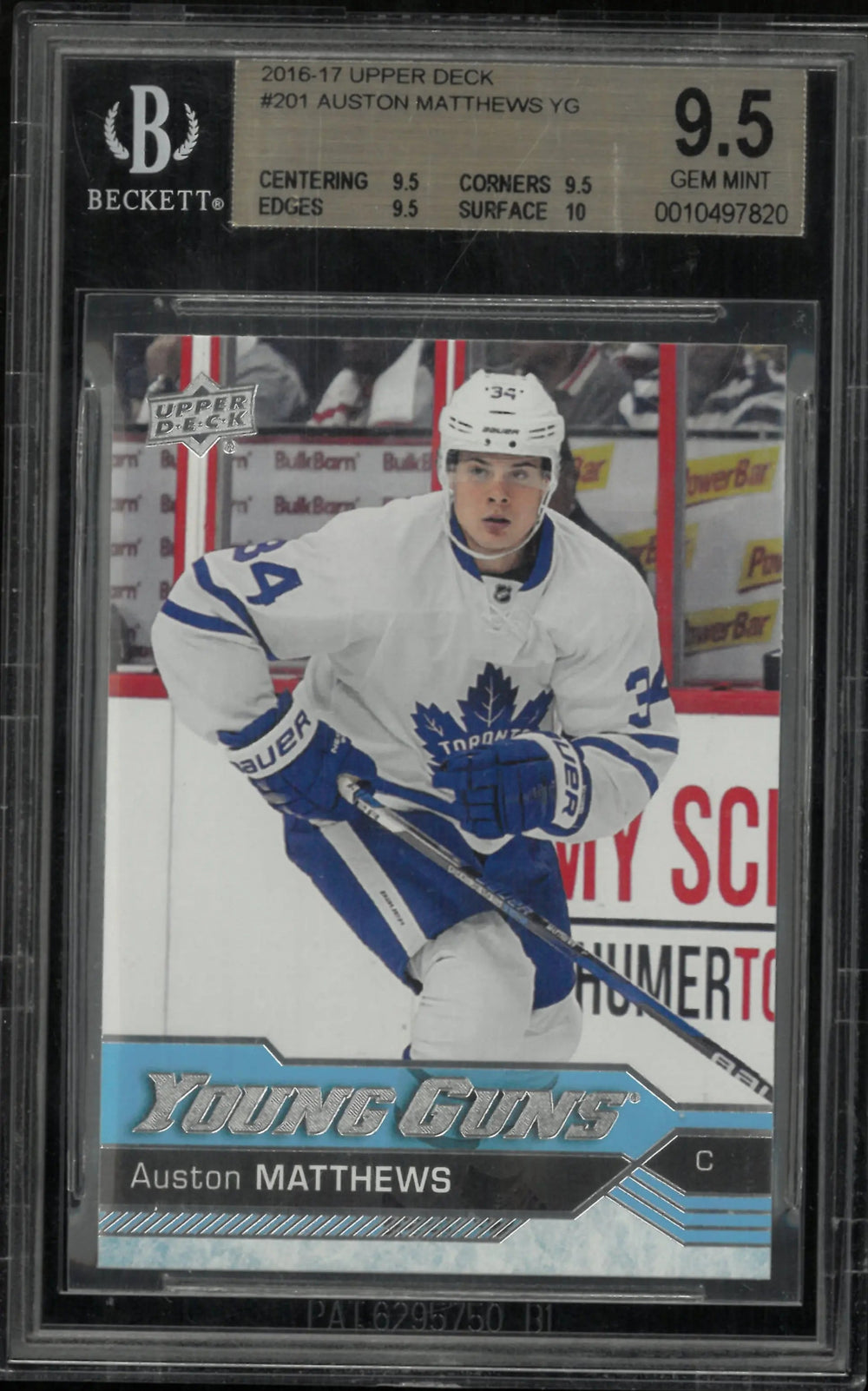 2016-17 Upper Deck Series One Auston Matthews Young Guns RC Rookie BGS 9.5
