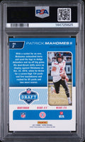 2017 Panini Score NFL Draft Rookie Patrick Mahomes II RC PSA 9