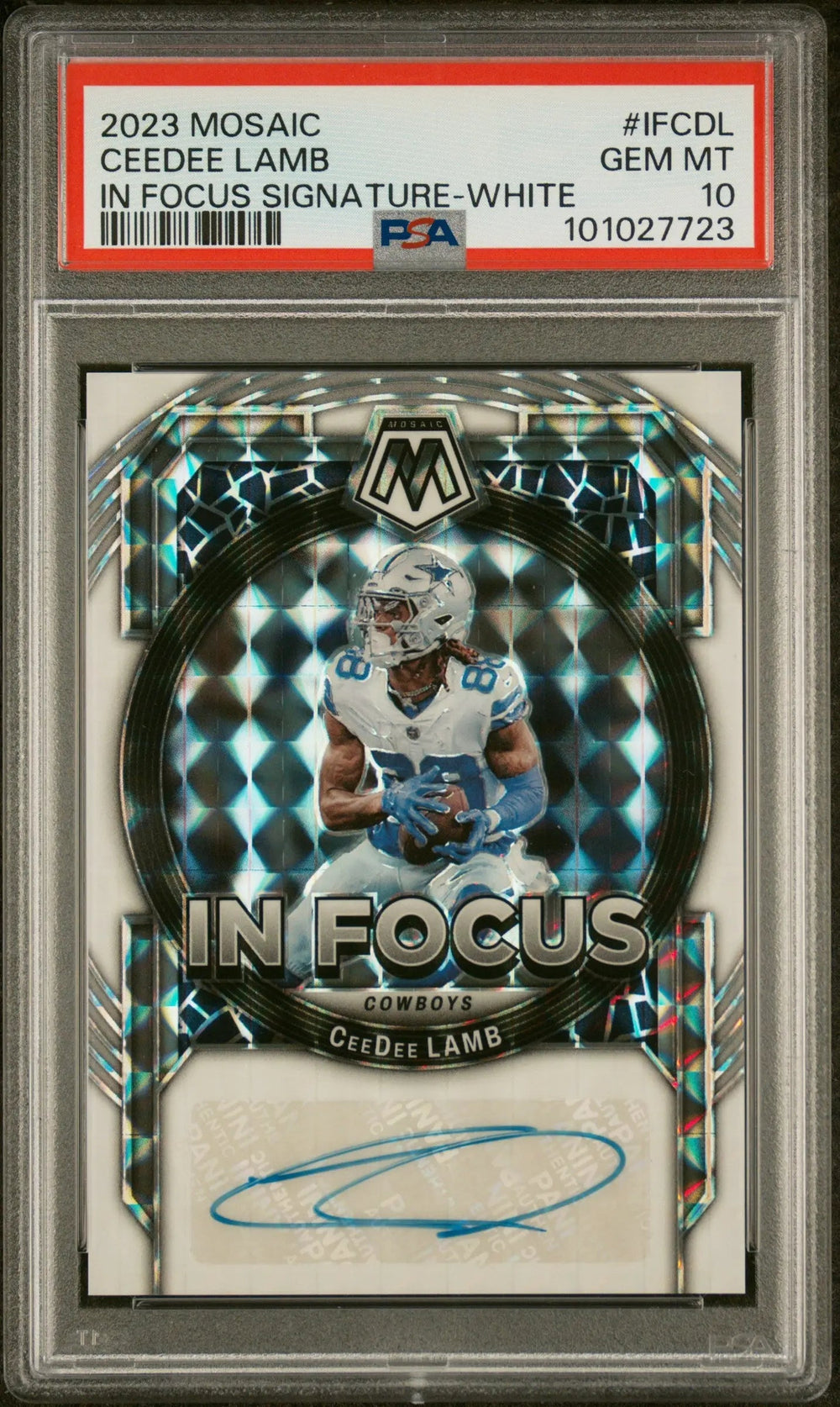 2023 Panini Mosaic In Focus Signature Auto Ceedee Lamb White PSA 10 /15
