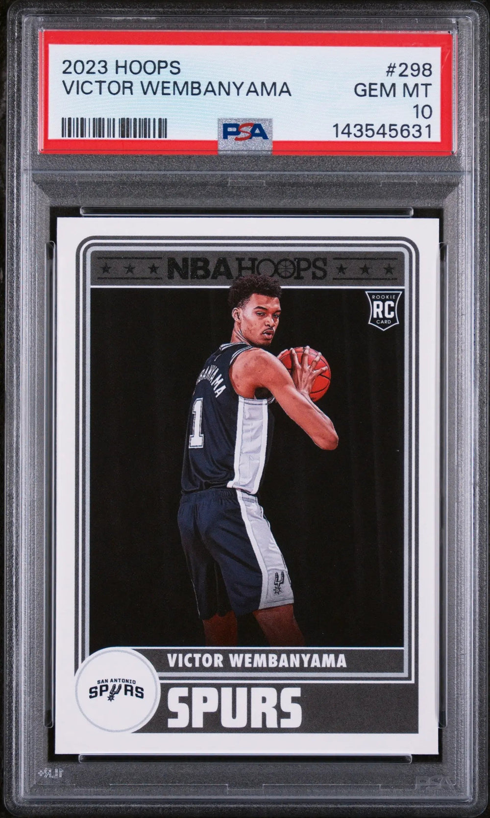 2023 Panini NBA Hoops Rookie Victor Wembanyama RC PSA 10