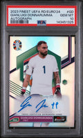 2023 Topps Finest Road To UEFA Euro 2024 Autographs Gianluigi Donnarumma PSA 10
