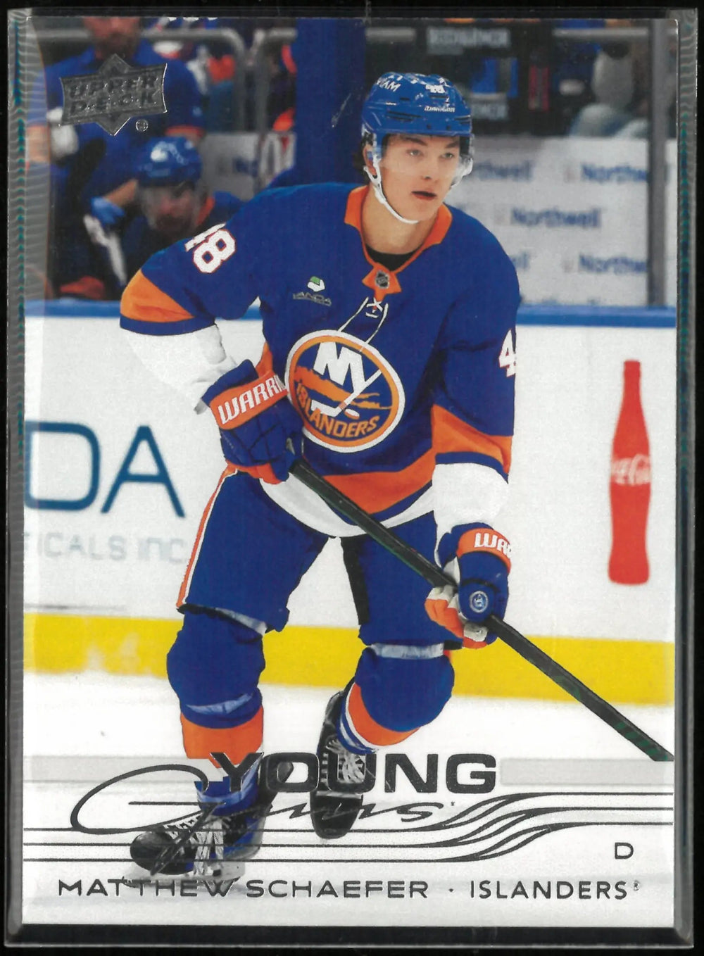 2025-26 Upper Deck Series 2 Young Guns Matthew Schaefer Rookie RC