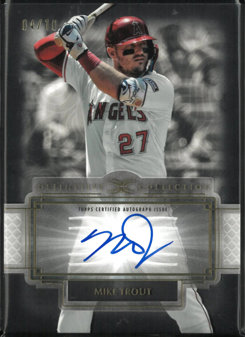 2025 Topps Definitive Defining Images Autograph Mike Trout Auto /10