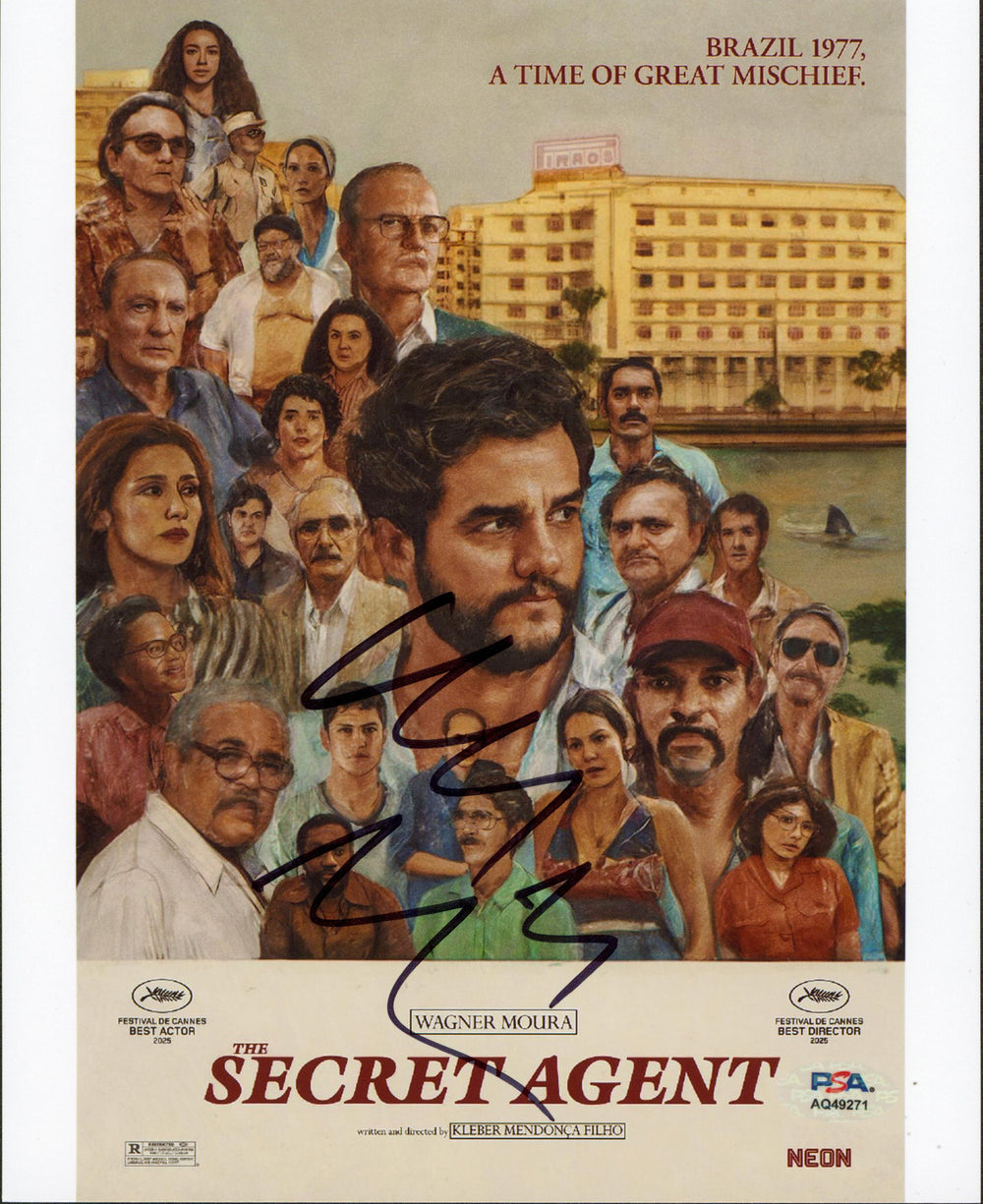 Wagner Moura The Secret Agent Authentic Signed 8x10 Photo PSA/DNA #AQ49271