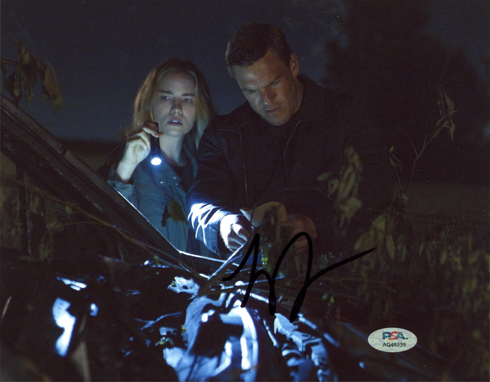 Willa Fitzgerald Reacher Authentic Signed 8x10 Photo PSA/DNA #AQQ49235