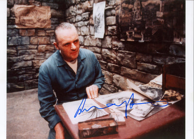 Anthony Hopkins The Silence of the Lambs Signed 10x13.75 Photo BAS #A42880