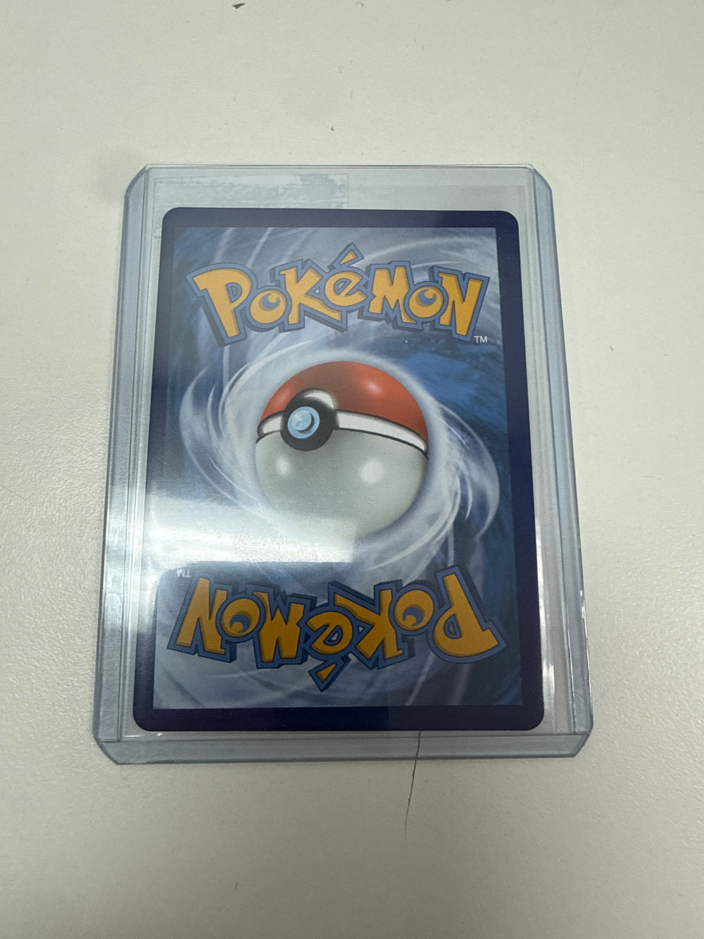 Pokemon Giratina V #186/196 OFF CENTERED