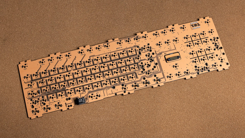 Qwertykeys QK101 Wireless Hotswap PCB
