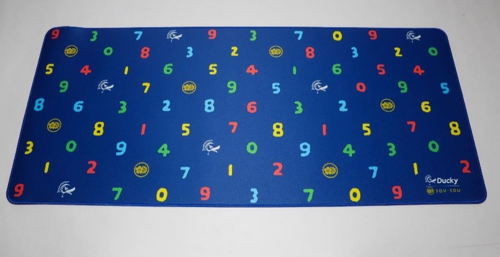 Ducky x SOU・SOU Large Desk Mat with Stitched Edges