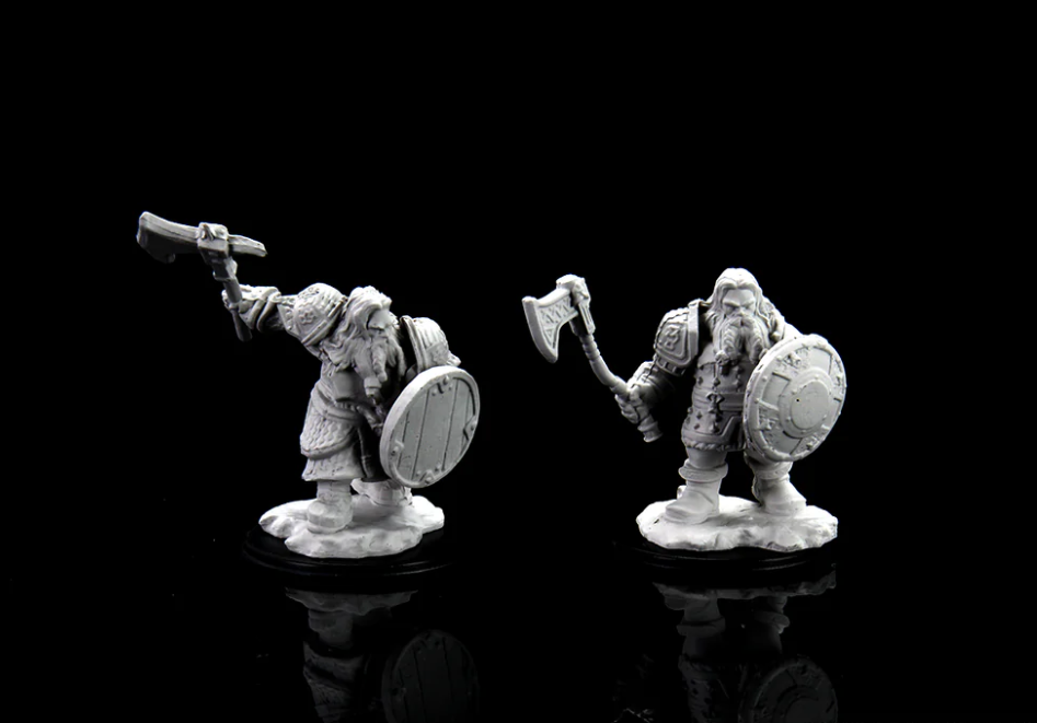 Dungeons & Dragons: Nolzur's Marvelous Unpainted Miniatures - W01 Dwarf Male Fighter