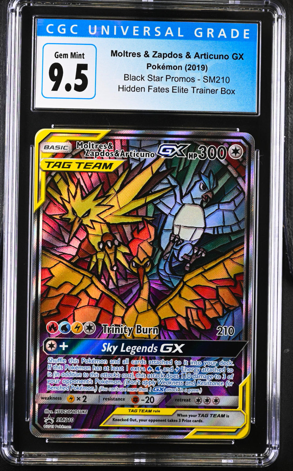 2019 Moltres & Zapdos & Articuno GX #SM210 CGC 9.5