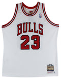 Bulls Michael Jordan Authentic Signed White 1997-98 M&N Jersey UDA #BAH44402