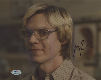 Evan Peters Dahmer – Monster Authentic Signed 8x10 Photo PSA/DNA #AQ16721
