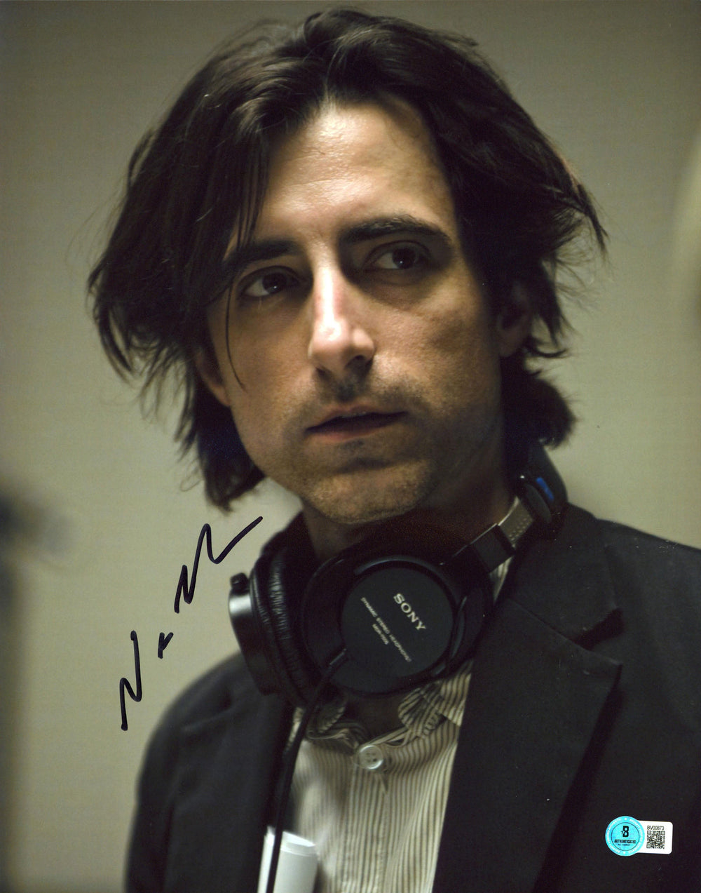 Noah Baumbach Greenberg Authentic Signed 11x14 Vertical Photo BAS #BV00873