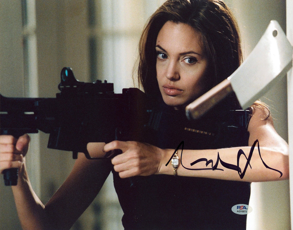 Angelina Jolie Mr. & Mrs. Smith Authentic Signed 11x14 Photo PSA/DNA #AQ16873