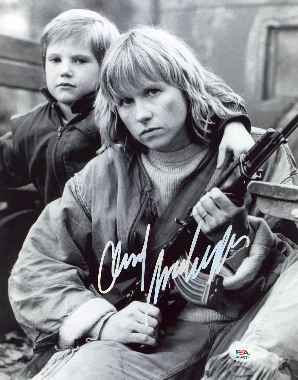 Amy Madigan Nowhere to Hide Authentic Signed 11x14 Vertical Photo PSA #AQ16797