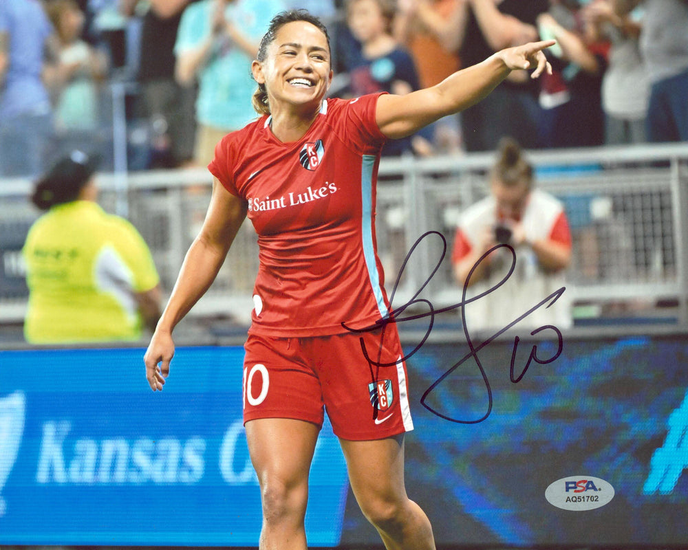 Current Lo'eau LaBonta Authentic Signed 8x10 Horizontal Photo PSA/DNA 2