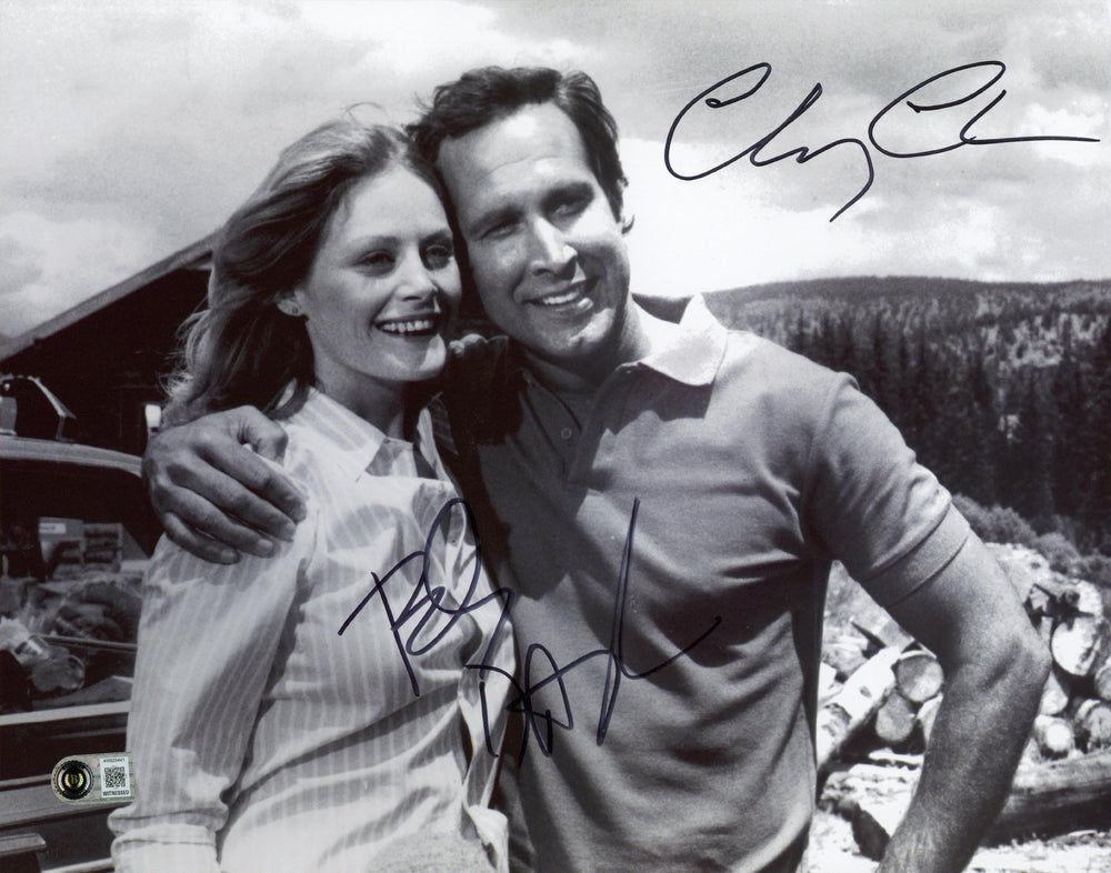 Chevy Chase & Beverly D'Angelo Signed 11x14 B&W Photo BAS Witnessed #4W925441