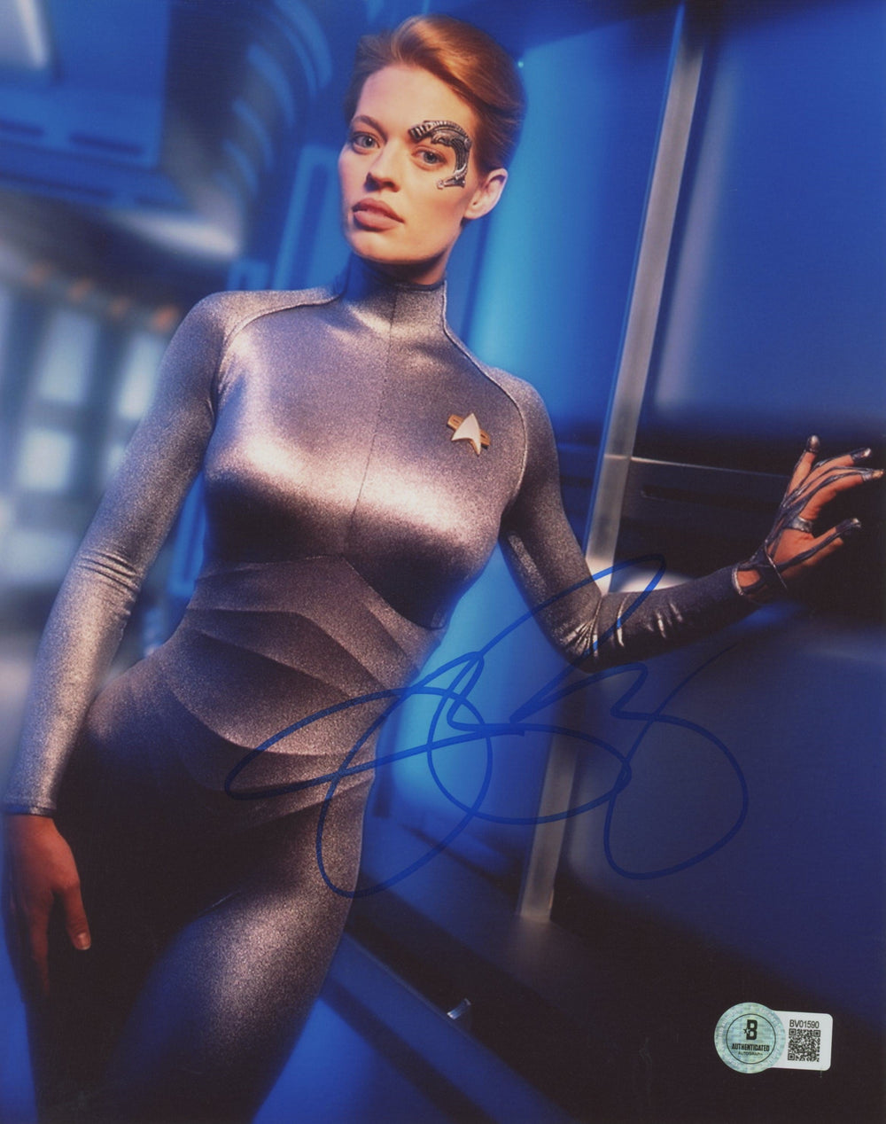 Jeri Ryan Star Trek: Voyager Authentic Signed 8x10 Vertical Photo BAS 5