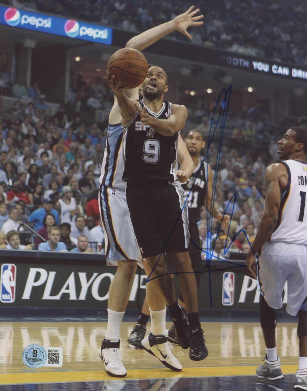 Spurs Tony Parker Authentic Signed 8x10 Vertical Photo Autographed BAS #BV03312