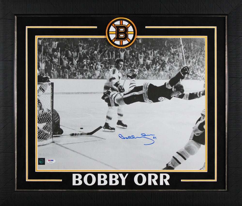Bruins Bobby Orr Authentic Signed 16x20 Framed Photo Auto Graded 10! PSA #U01347