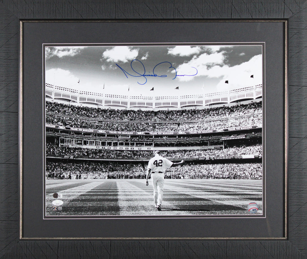 Yankees Mariano Rivera Authentic Signed 16x20 Framed Photo JSA #CB03694