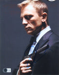 Daniel Craig James Bond 007 Authentic Signed 8x10 Framed Photo BAS #BT04805