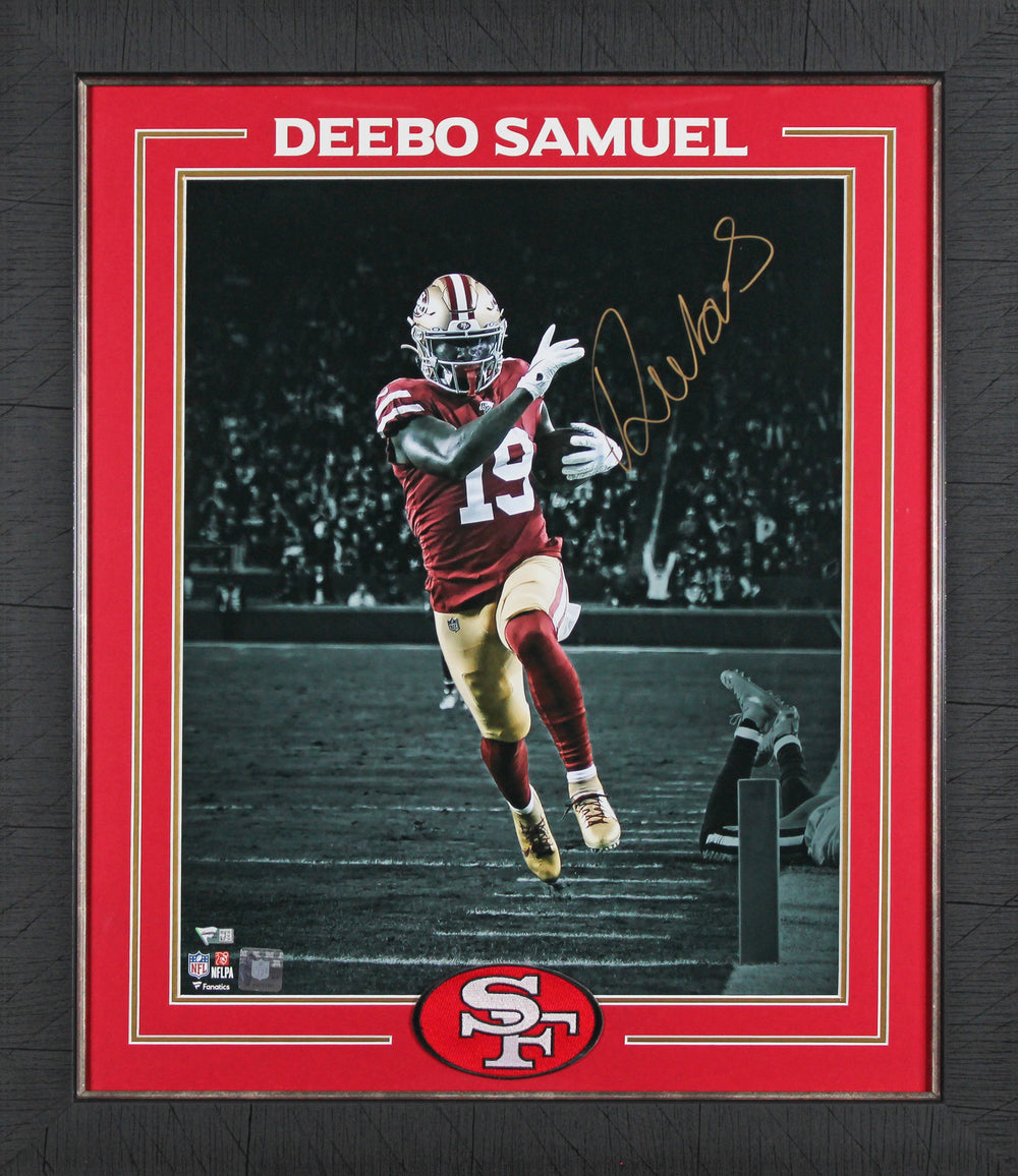 49ers Deebo Samuel Signed 16x20 Framed Vertical Spotlight Photo Fanatics