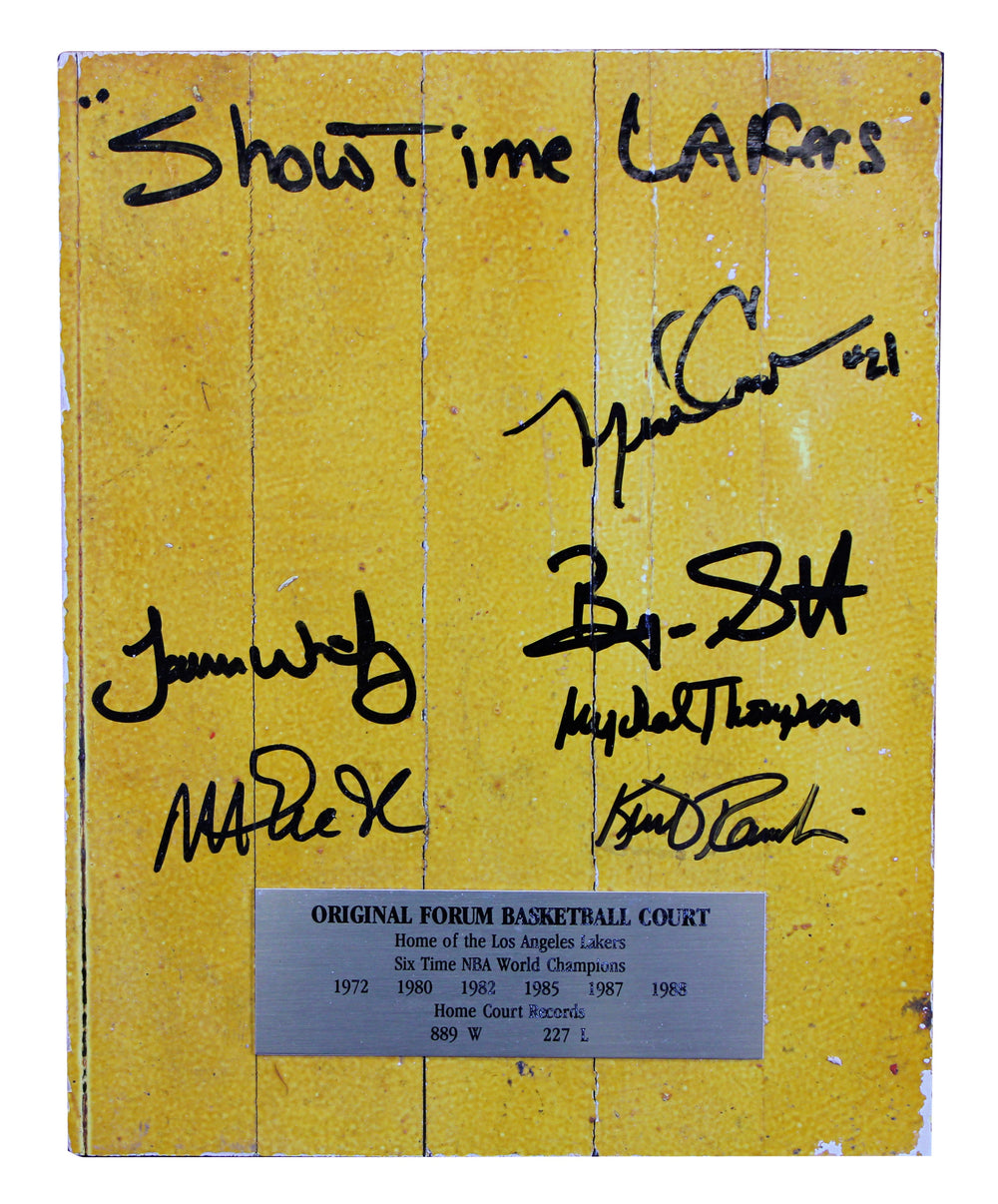 Showtime Lakers (6) Johnson, Worthy, Scott +3 Signed 8x10 Forum Floorboard BAS W