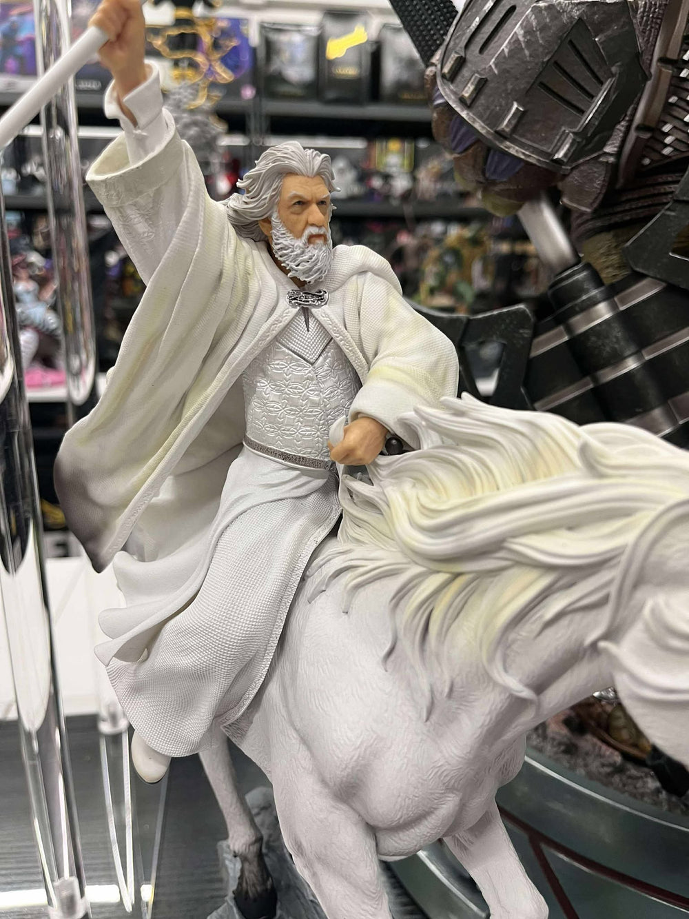 Iron Studios Gandalf the White and Shadowfax Deluxe 1/10 Deluxe Art Scale Statue
