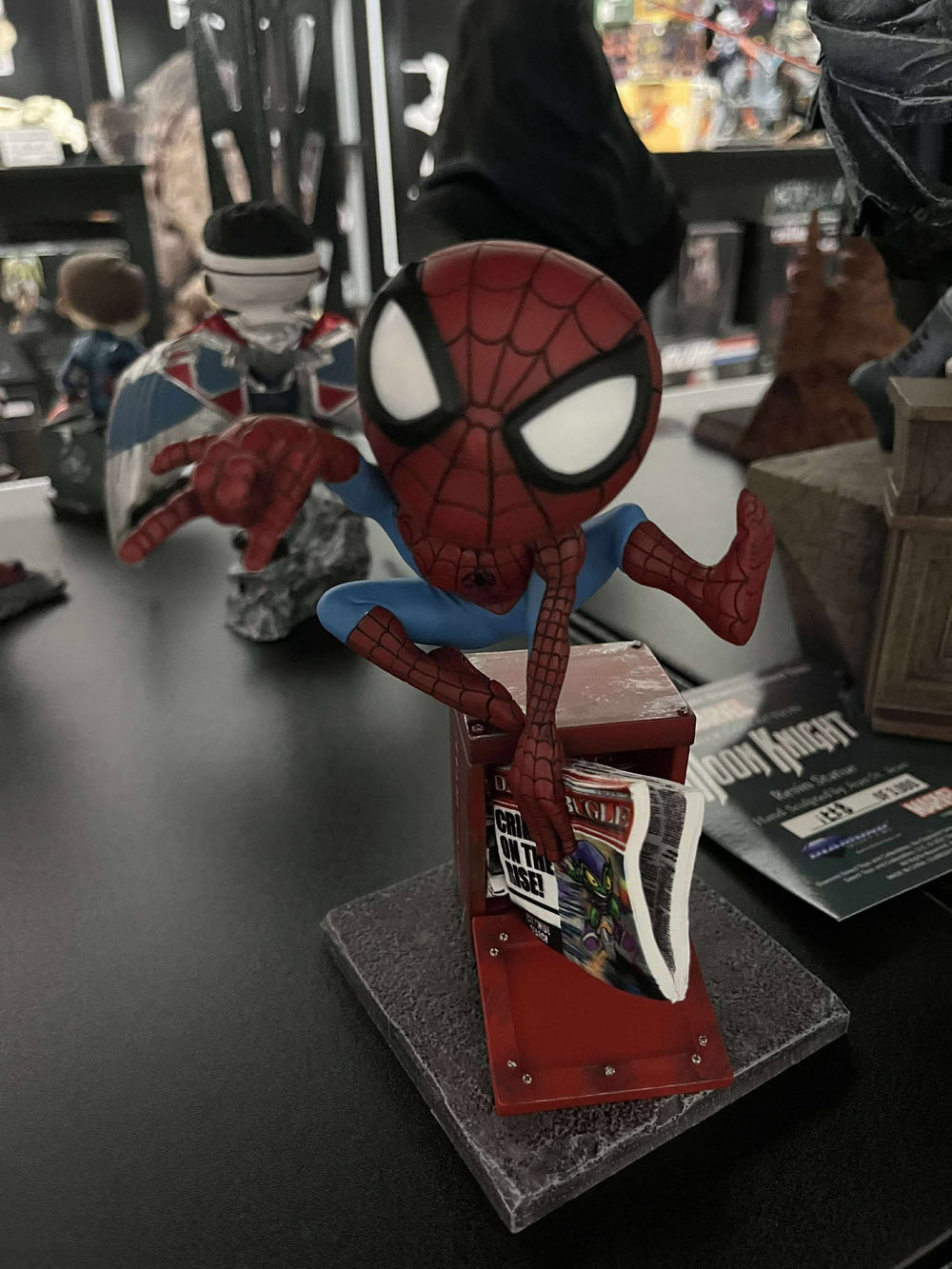 Iron Studios Marvel Comics Spider-Man Minico Statue
