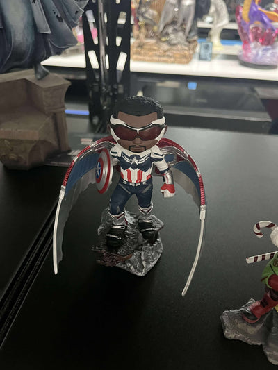 Iron Studios Marvel Studios Falcon and the Winter Soldier: Captain America Sam Wilson Minico Statue