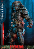 PRE-ORDER: Hot Toys Predator (2.0) Deluxe Version Sixth Scale Figure