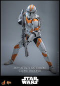 PRE-ORDER: Hot Toys Star Wars: Episode III Revenge of the Sith 212th Attack Battalion Clone Trooper Sixth Scale Figure