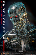 PRE-ORDER: Hot Toys Terminator 2: Judgment Day T-800 Endoskeleton (Battle Damaged Version) Sixth Scale Figure