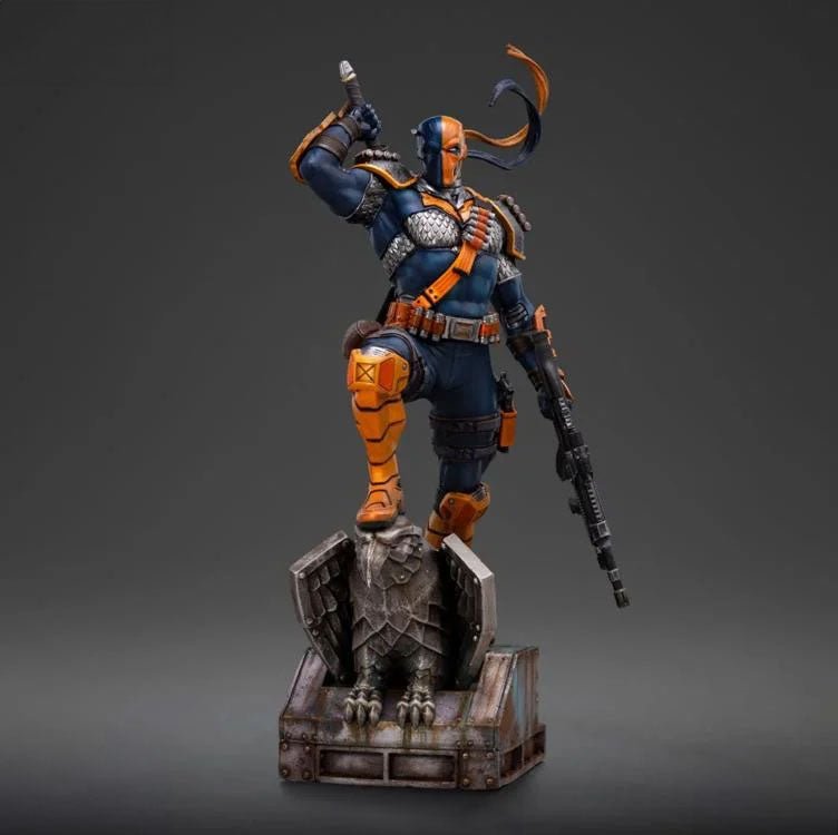 PRE-ORDER: Iron Studios DC Comics Deathstroke 1/10 Art Scale Statue