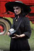 PRE-ORDER: Sideshow Collectibles Beetlejuice: Lydia Deetz Sixth Scale Figure