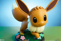 PRE-ORDER: Sideshow Collectibles Pokemon Eevee Life-Size Figure