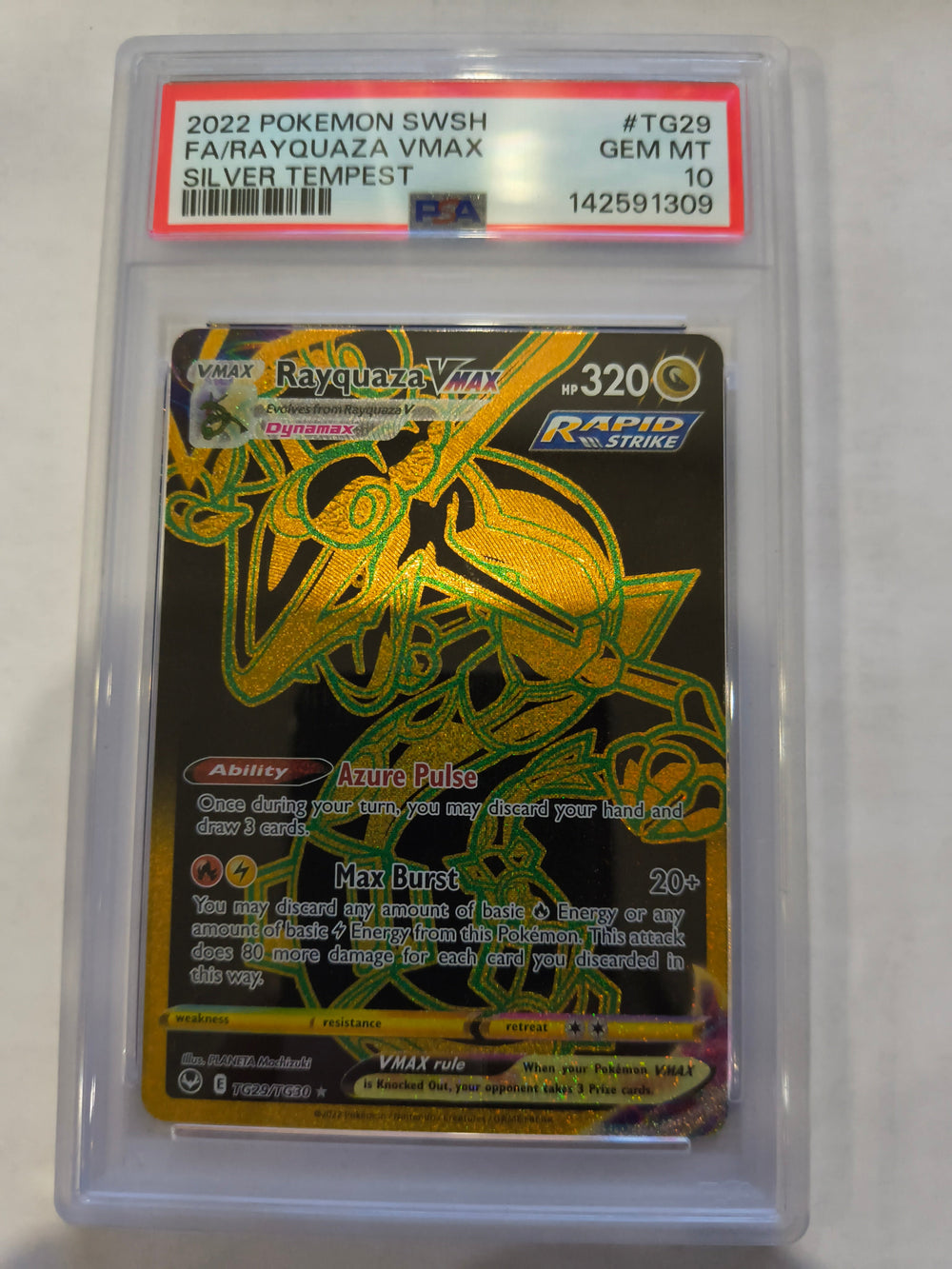 Pokemon: PSA 10 Full Art Rayquaza VMAX