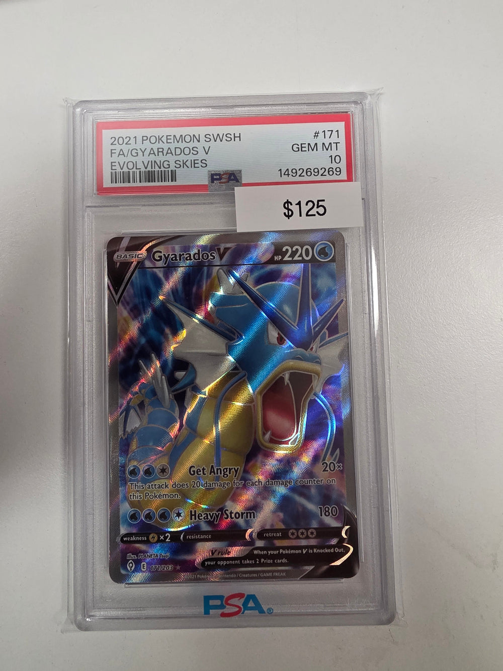 Pokemon Gyarados V 171/203 PSA 10