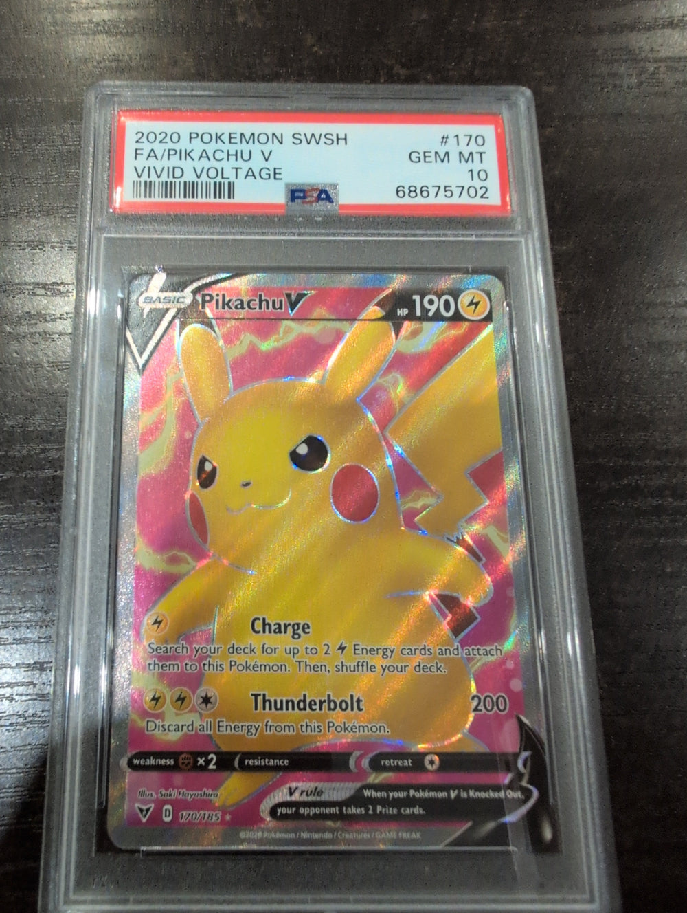 Pokemon: PSA 10 Pikachu V FA Vivid Voltage
